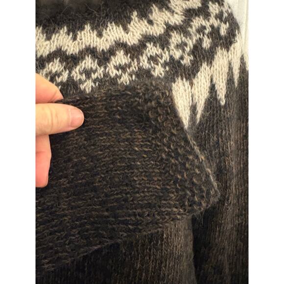 Icelandica Brown Wool Sweater. Size Small - Picture 3 of 6